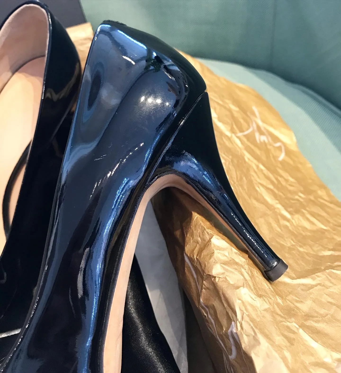 GIUSEPPE ZANOTTI Patent Leather High Heel Pumps